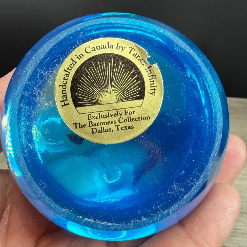 Tarax Infinity artisanal lucite